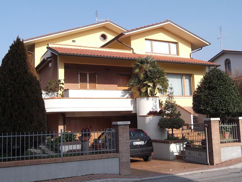 Fornitore di ponteggi Castelplanio